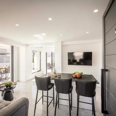 Velora Pool Maisonette