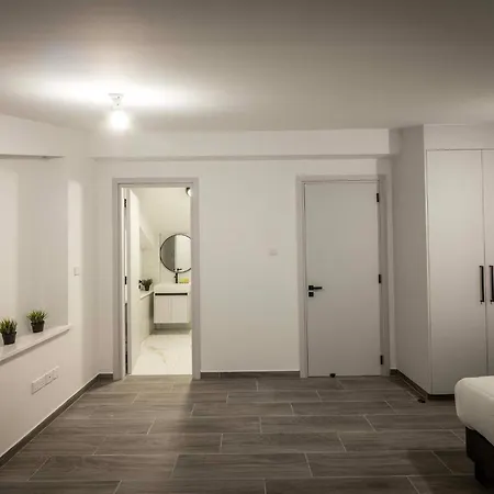 Velora Pool Maisonette