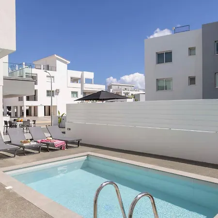 Lejlighed Velora Pool Maisonette *