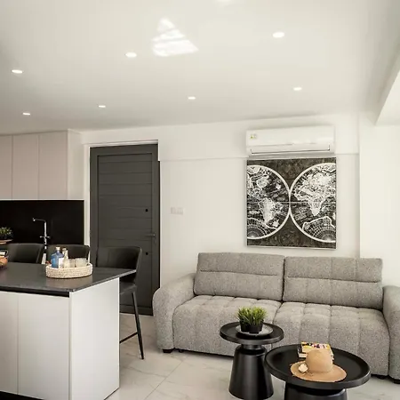 Velora Pool Maisonette * باراليمني