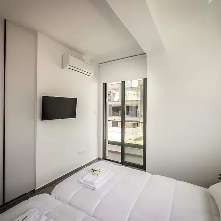 Velora Pool Maisonette *