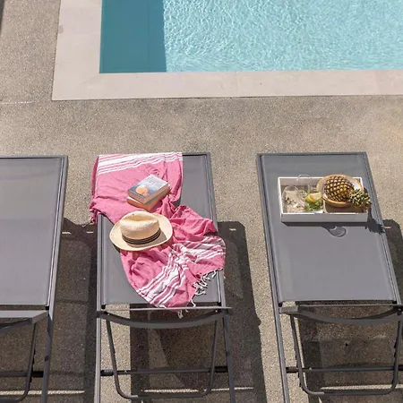 Lejlighed Velora Pool Maisonette